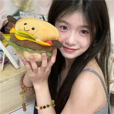 劈腿女王